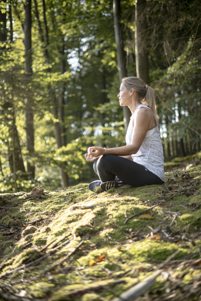 Outdoor-Laufsession mit Stephanie Niewöhner – Fit bleiben in jedem Alter
